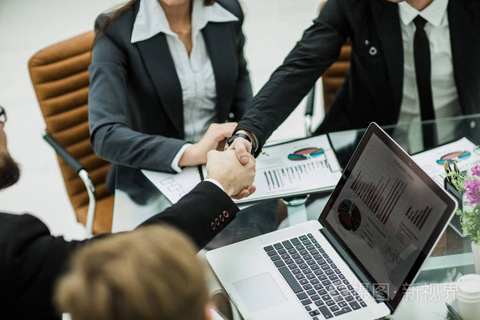 耀客传媒
